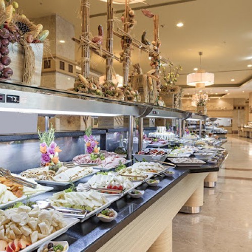 Buffet in miracle resort